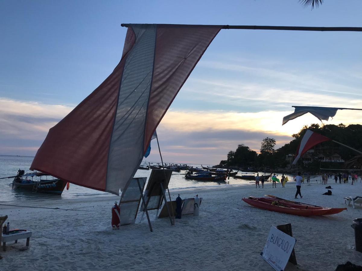 Forra Pattaya Beach Front Bungalow Koh Lipe Eksteriør bilde